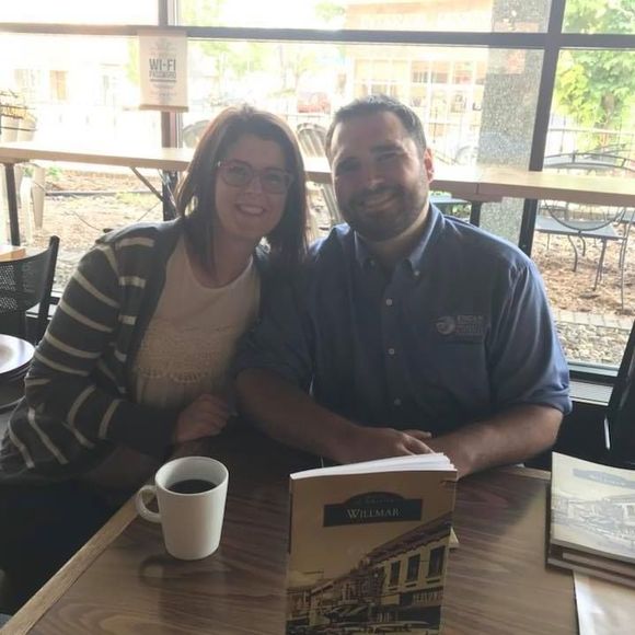 Meet your Posher, Candace - Picture 1 of 2